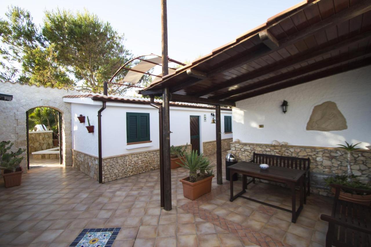 Agriturismo Resort Costa House 兰佩杜萨 外观 照片